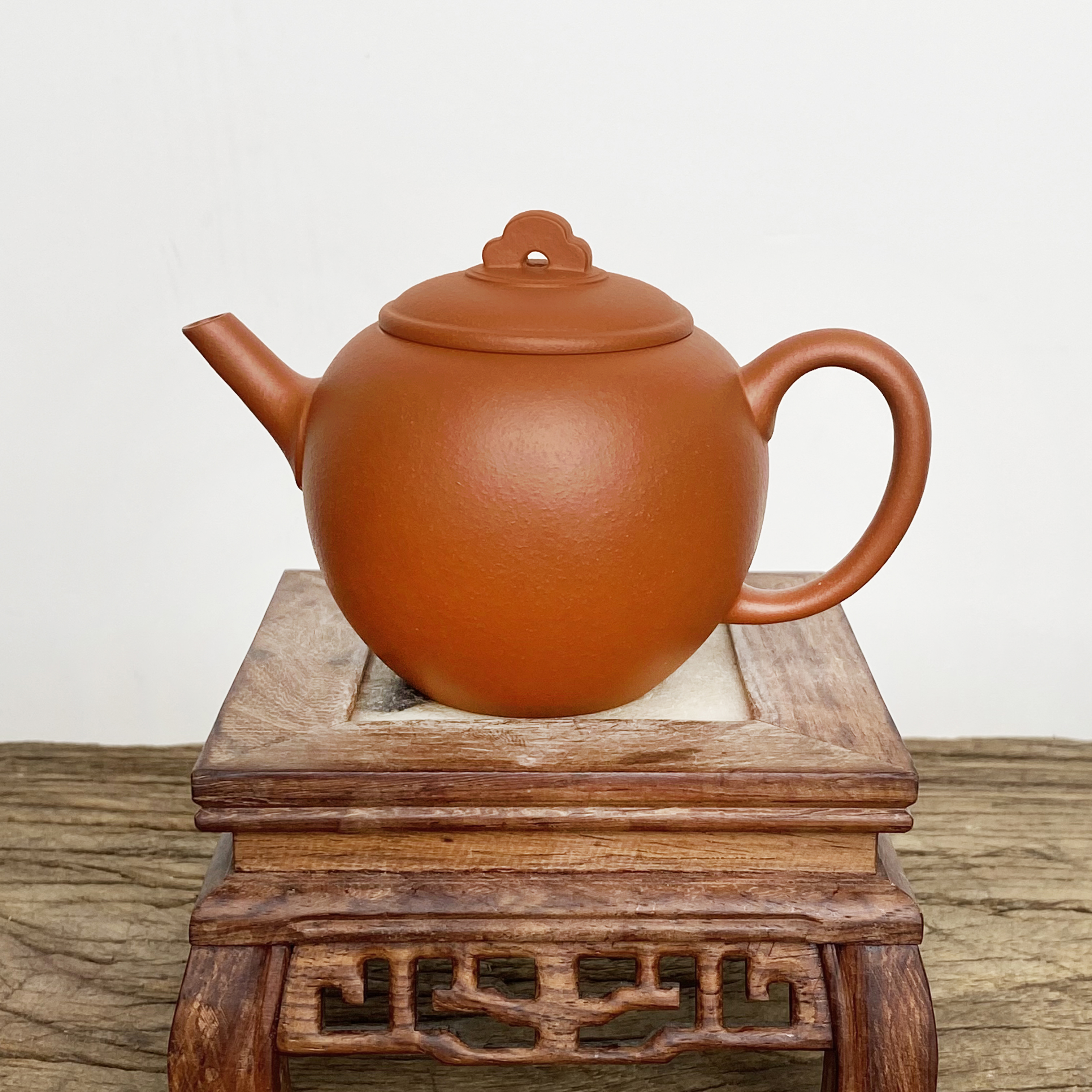 原矿红泥岑石紫砂壶
