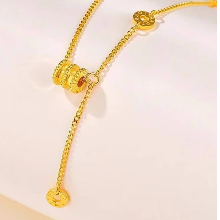 Chow Tai Seng/周大生五金女孩足金小蛮腰黄金项链黄金吊坠锁骨链