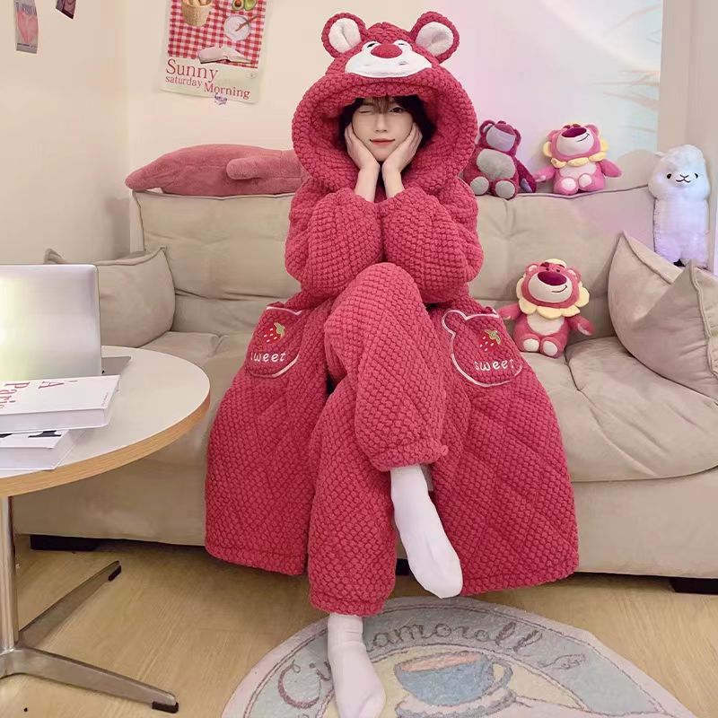 【工厂直销】珊瑚绒三层夹棉睡衣女冬季保暖连帽长款家居服套装卡通