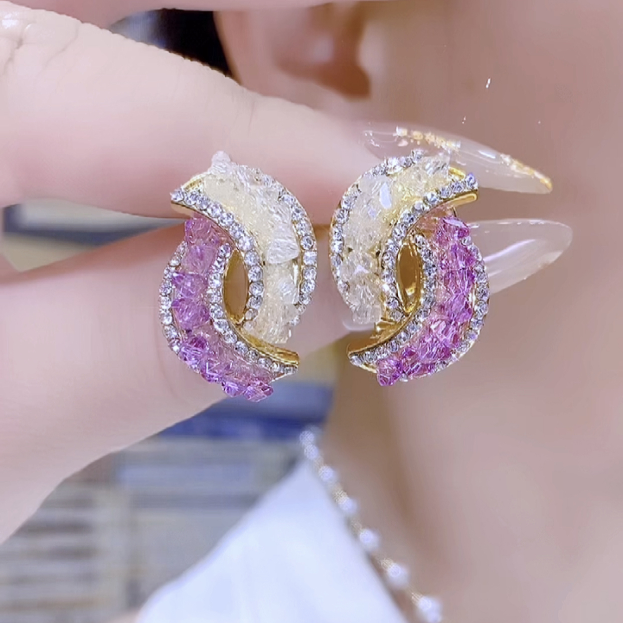 铜合金合成锆石耳饰 时尚气质超闪百搭精致紫色耳钉耳环