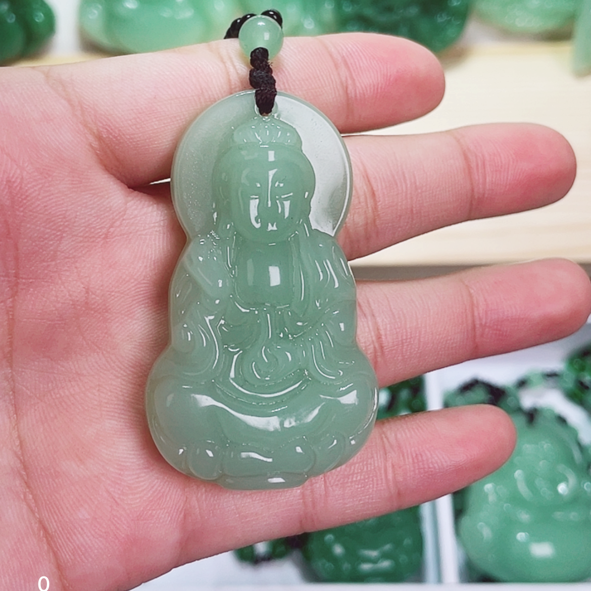 浅绿色八角观音时尚百搭