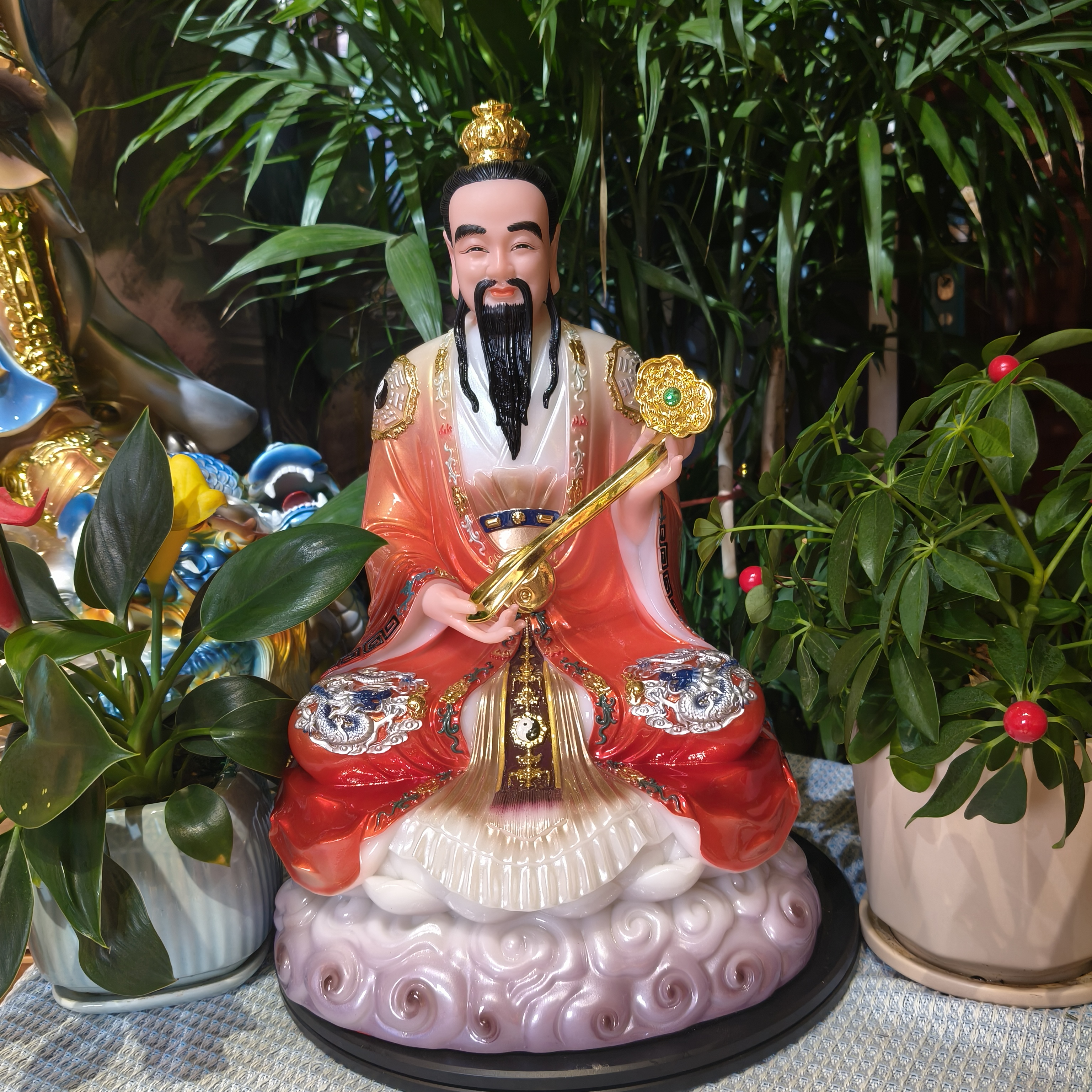 三清一套合成玉石摆件