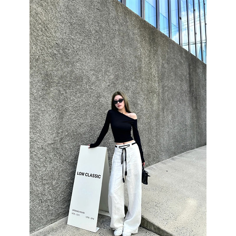 2025早秋新款纯欲风时尚辣妹斜肩设计感长袖上衣高腰直筒阔腿裤女