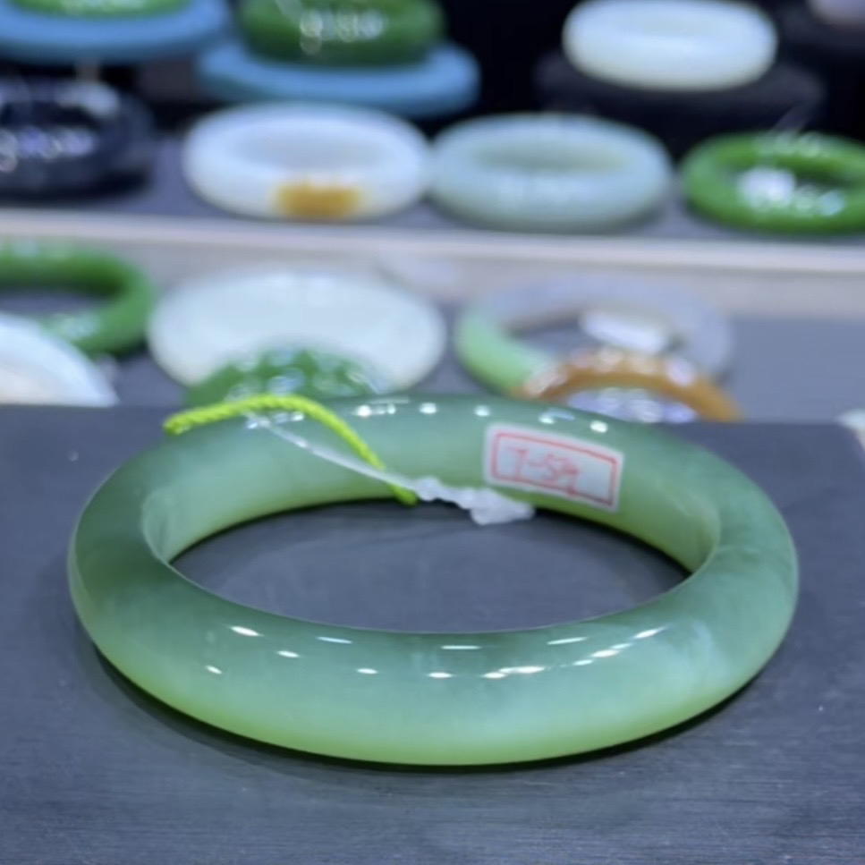 和田玉碧玉冰底绿猫眼手镯54-55圈口