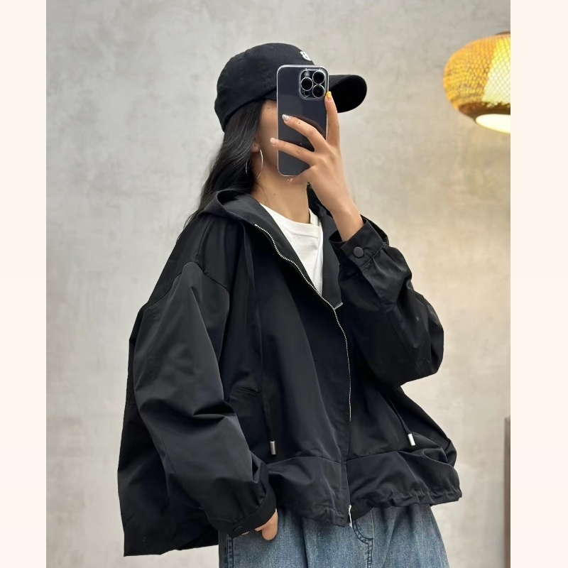 简约宽松百搭慵懒风连帽休闲短外套