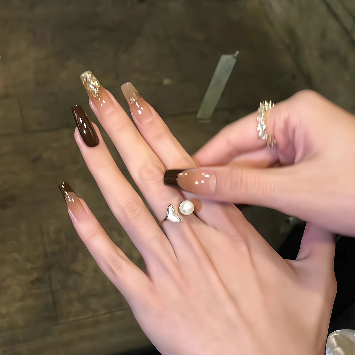 纯手工长款秋冬爆闪显白轻奢小香风法式美拉德风穿戴甲美甲贴片