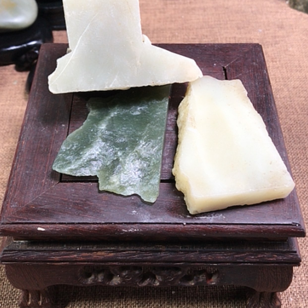 【闪购商品】和田玉边角料未镶嵌
