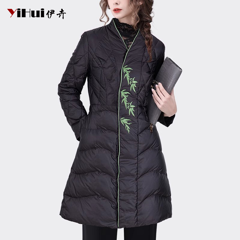 YIHUI伊卉新中式刺绣白鸭绒羽绒服外套女中长款秋冬轻WF243291