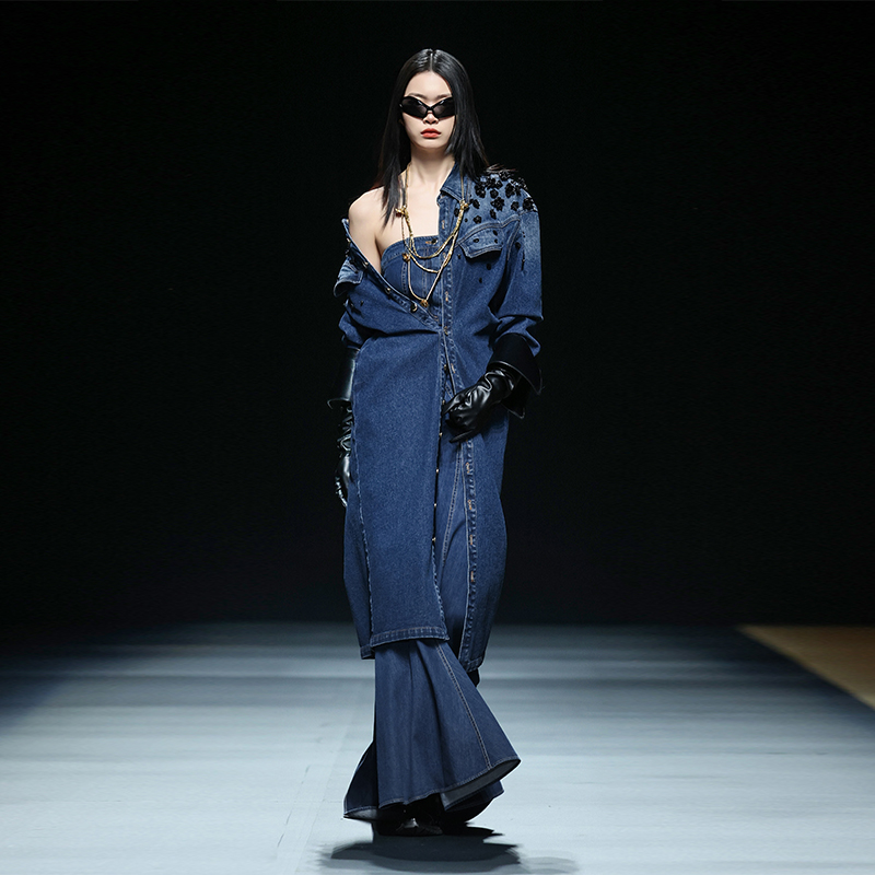 MAGGIE MA 马婧设计师款宝藏主理人钉珠钉花复古韵味牛仔裙298D