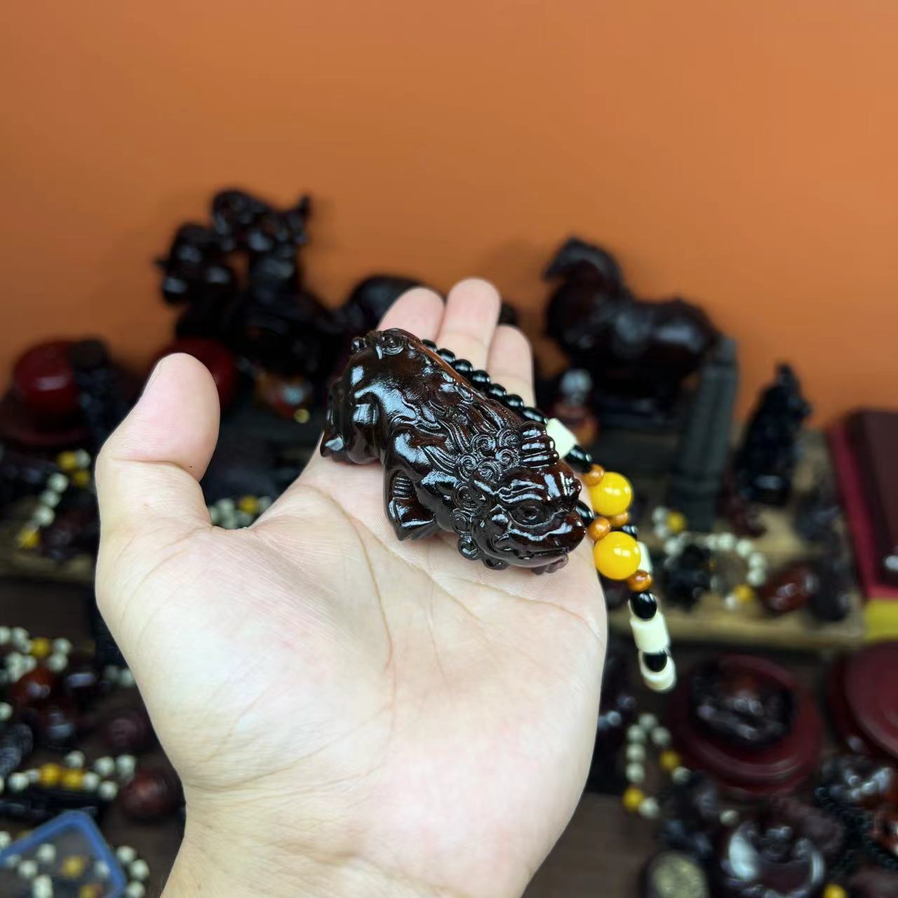 紫檀木【霸王貔貅】手把件实木雕刻摆件装饰品文玩手把件