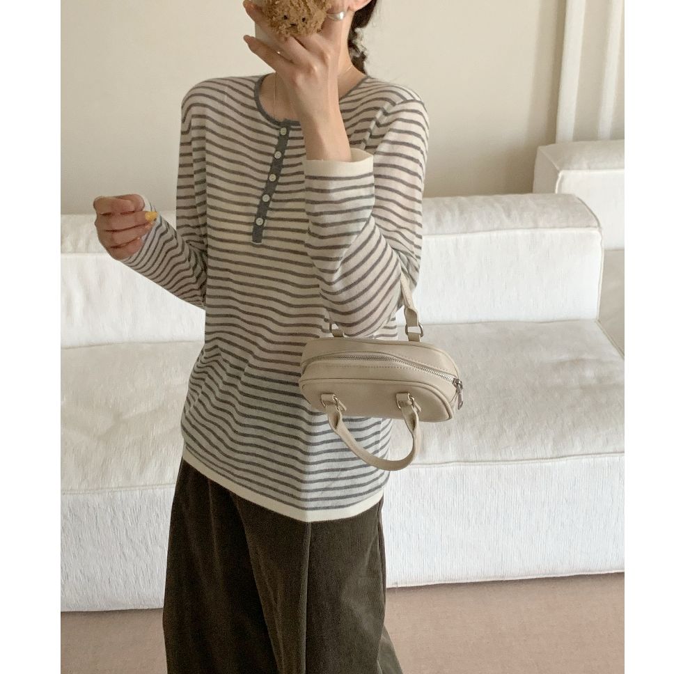 【潘潘.658882】早秋新款-30绵羊毛-条纹单排扣针织衫