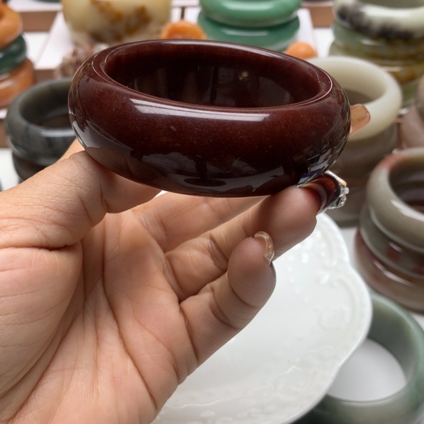 【闪购商品】石英质玉手镯合金原*清