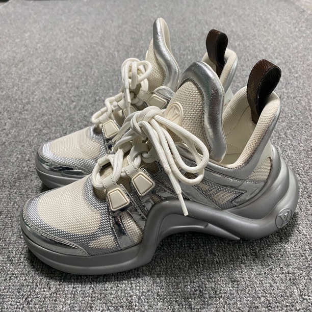 95新/36码/LV/路易威登/银色网面拱桥老爹鞋/BF00096