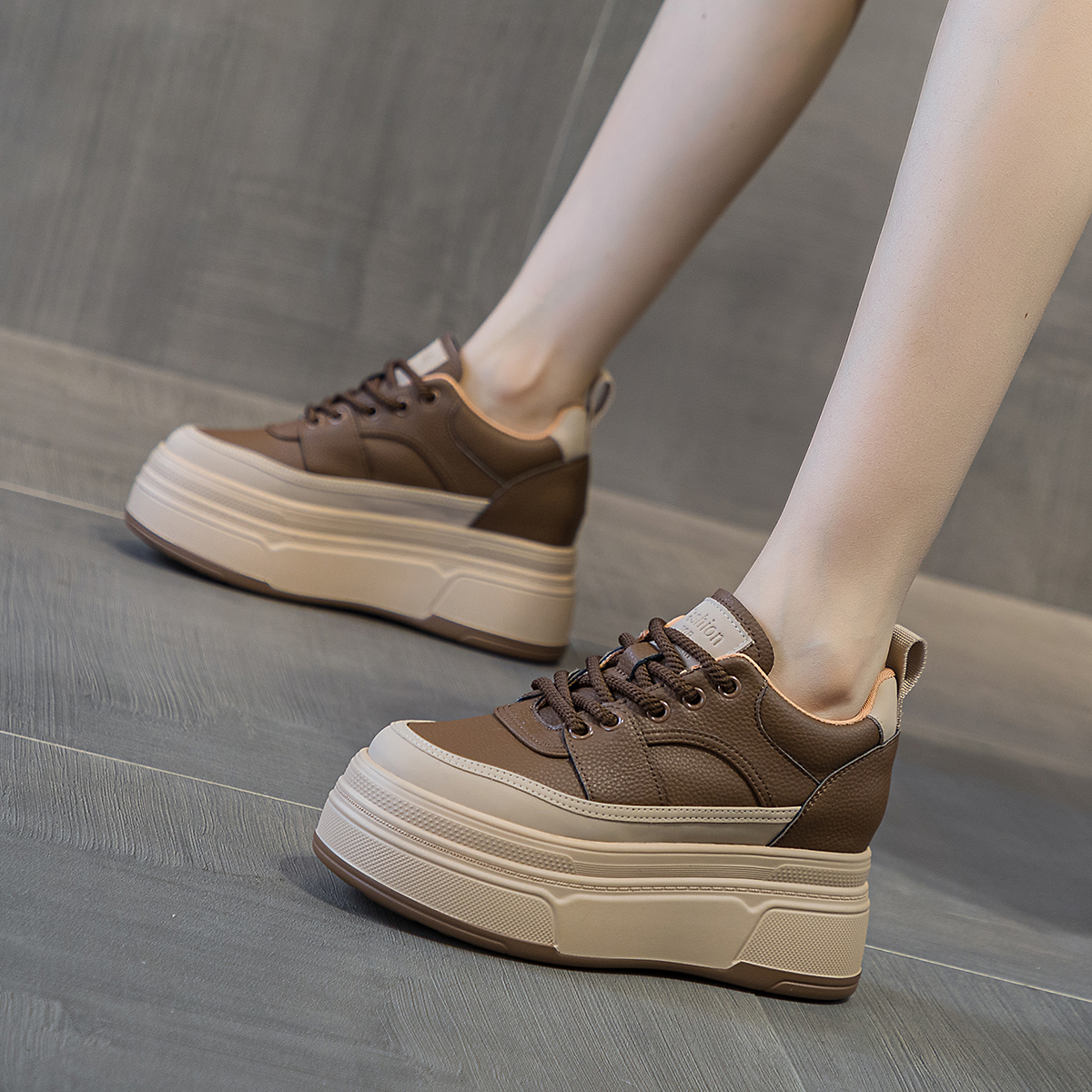 【增高9公分】美拉德系松糕鞋2025春季新款百搭简约运动休闲板鞋子