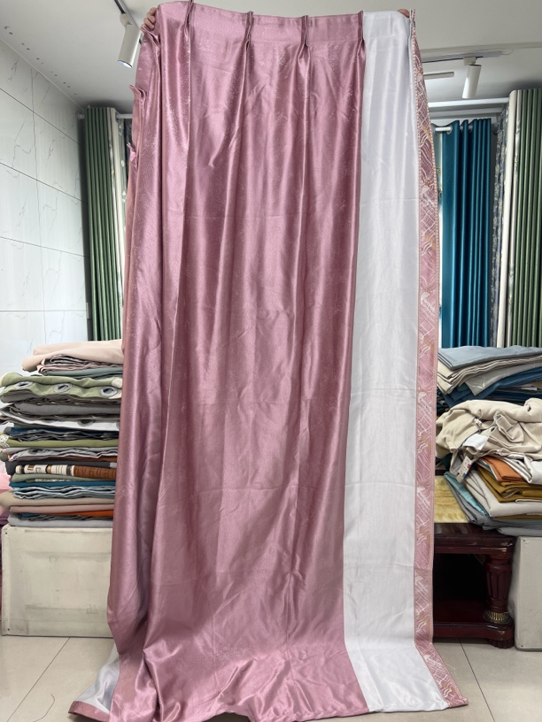 323编号成品窗帘，5米对开韩折挂钩，高度2.7米