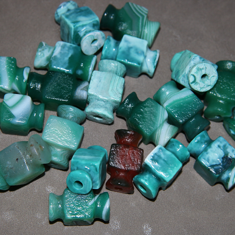 缠丝玛瑙做旧绿色奶油皮双头鼎 diy饰品手串配珠项链主珠锁骨珠