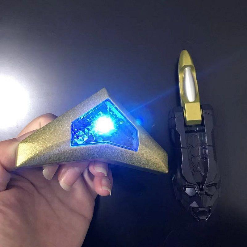 盖亚召唤器变声器盖亚奥特曼变身器蓝宝锥玩具发光戴拿闪光剑手办