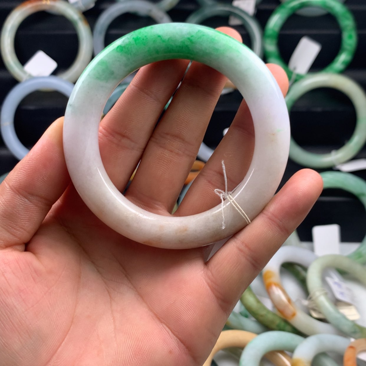 【闪购商品】翡翠手镯未镶嵌
