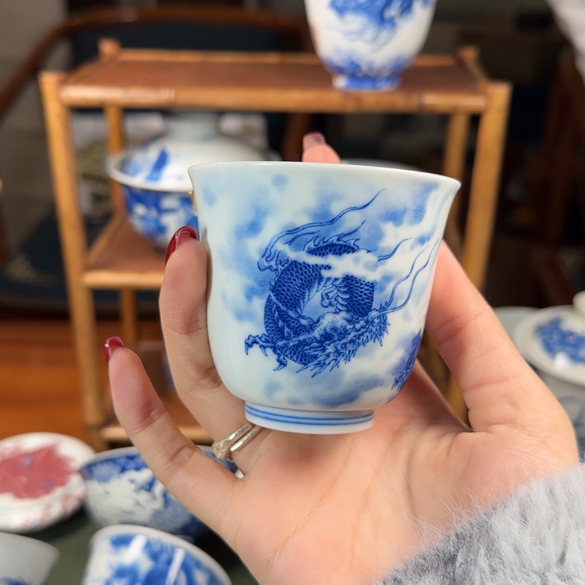 【闪购商品】瓷杯龙