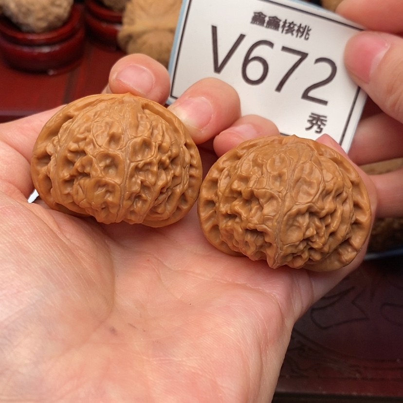 【闪购商品】文玩核桃把件宫灯42