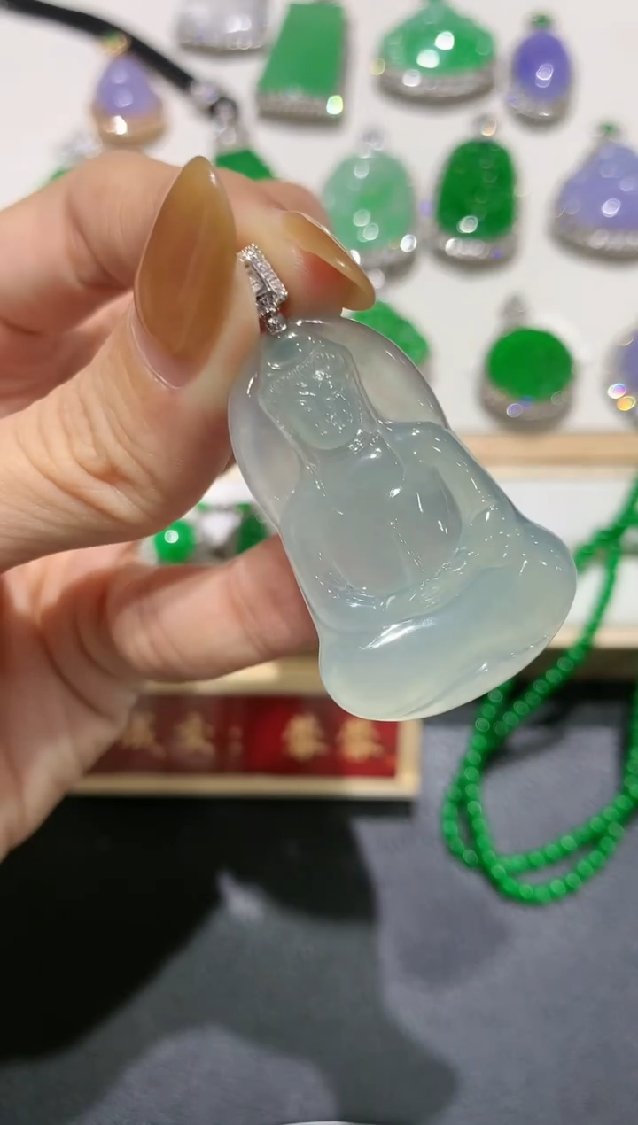 【闪购商品】翡翠吊坠(不含链)18K金镶嵌团购3