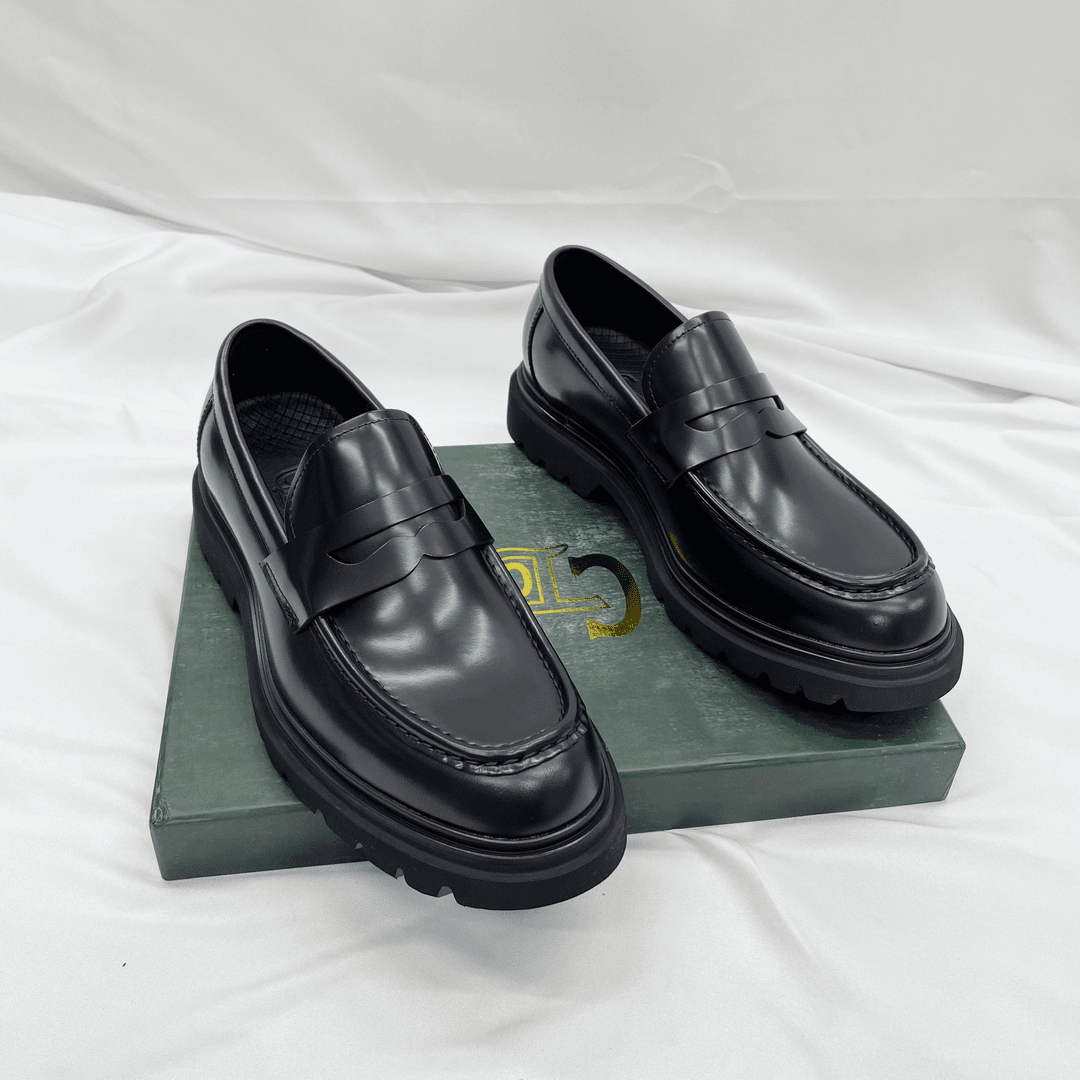 英伦风厚底休闲男皮鞋复古百搭一脚蹬真皮商务时尚男士亮皮乐福鞋