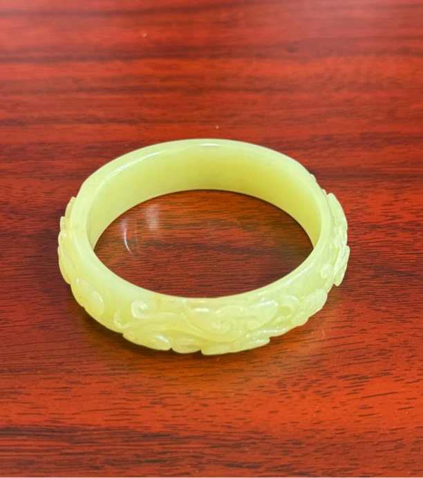 精品毕业岫玉黄白老玉高端