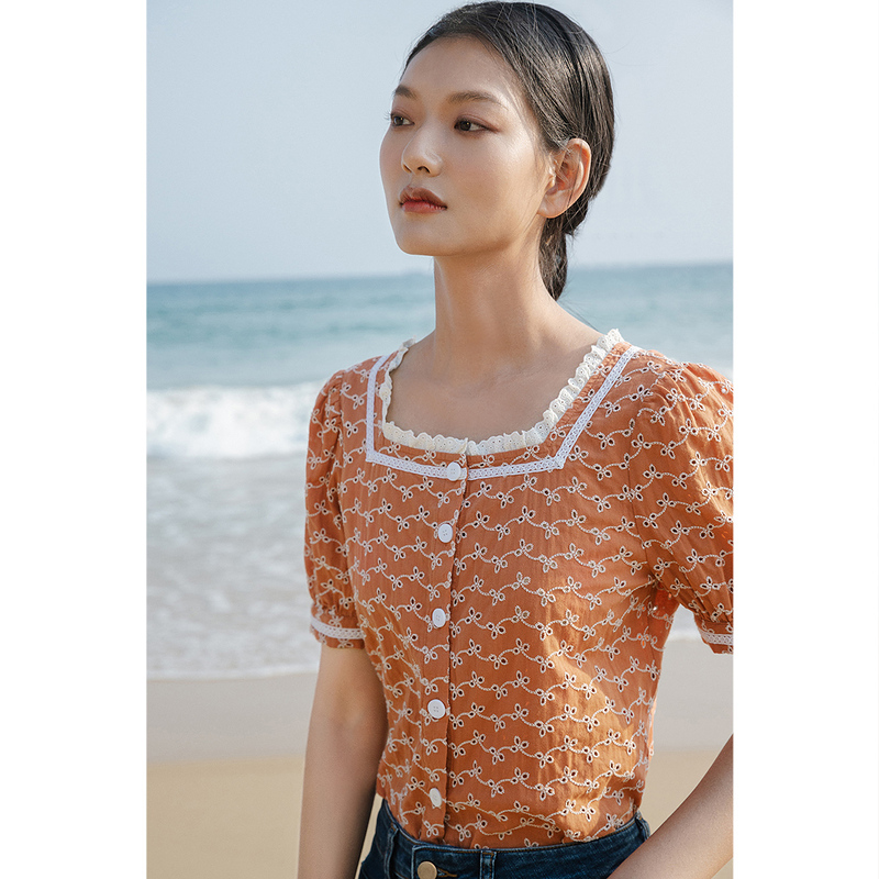 【大牌女装】茵曼夏季小香风时尚花边方领绣花百搭法式休闲镂空小众
