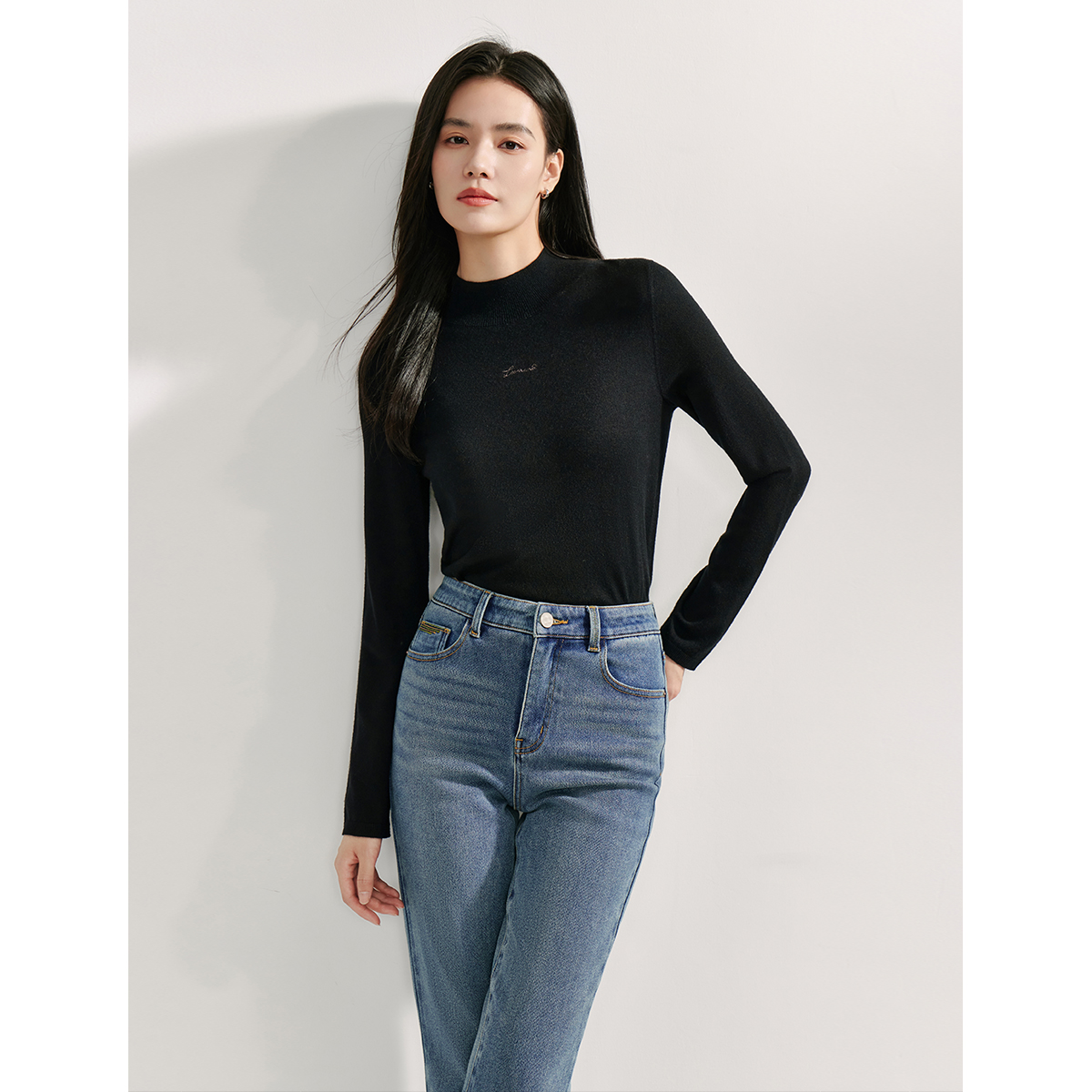 茵曼2025春秋新款女毛针织衫毛衣长袖套头桑蚕丝时尚高领黑色羊毛