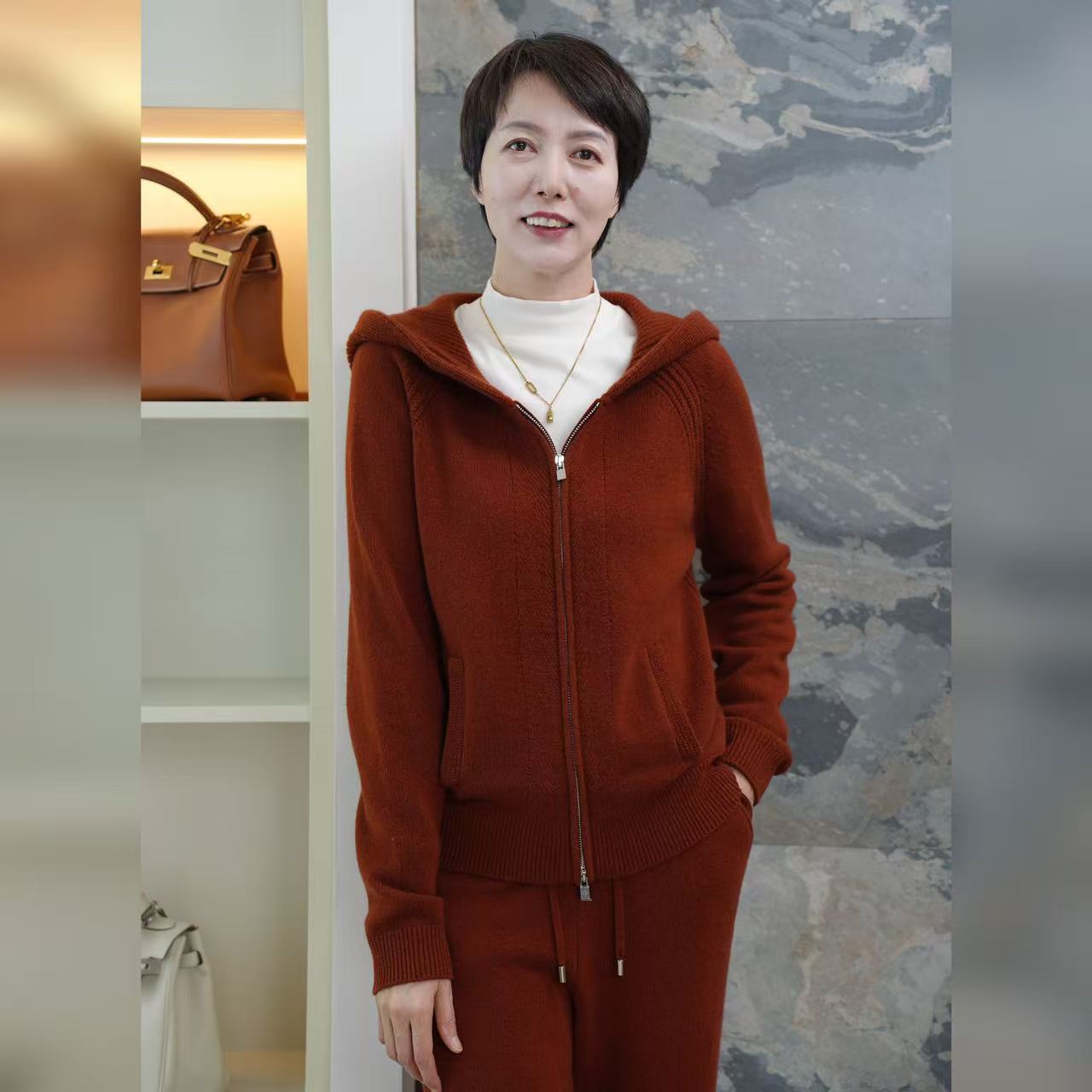 【YAN】【红人上新】老钱风连帽开衫休闲裤羊绒套装 TZCXF2411-J05012