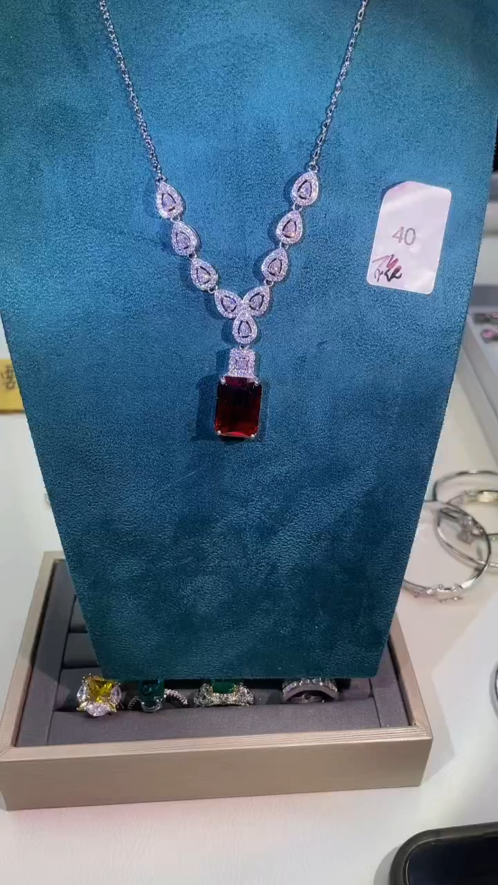 【闪购商品】祖母绿裸石未镶嵌40