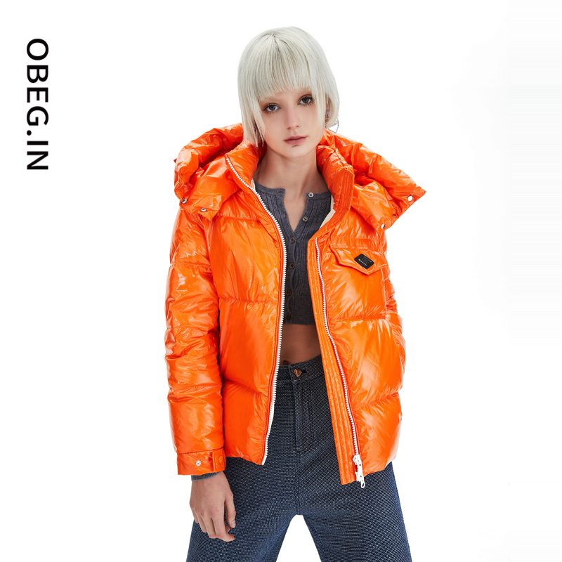 OBEG.IN欧碧倩轻奢时髦御寒光面亮面羽绒服30424105