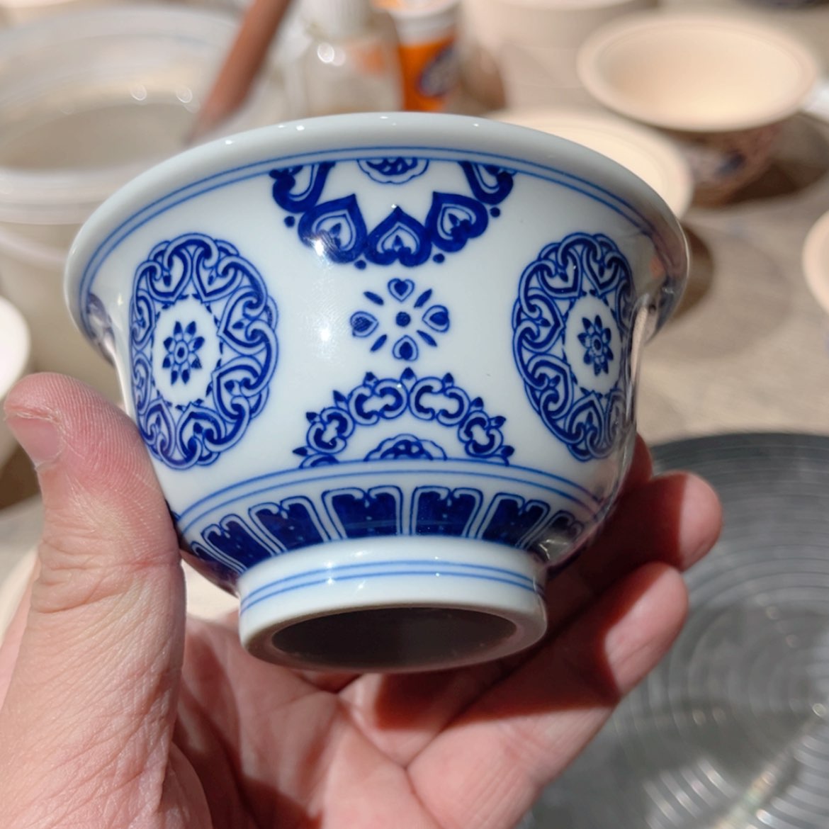 【闪购商品】景德镇陶瓷镶***虫