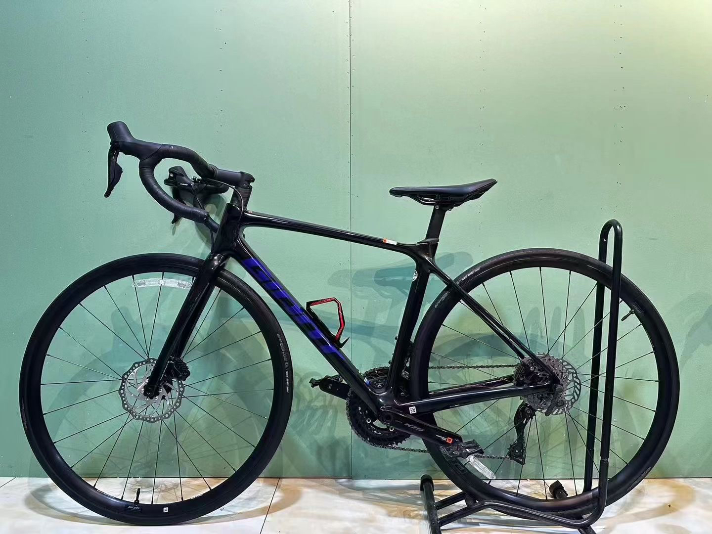 新款捷安特tcr adv1 disc，冲刺标，碳纤维车架，碳纤维前叉，碳纤维