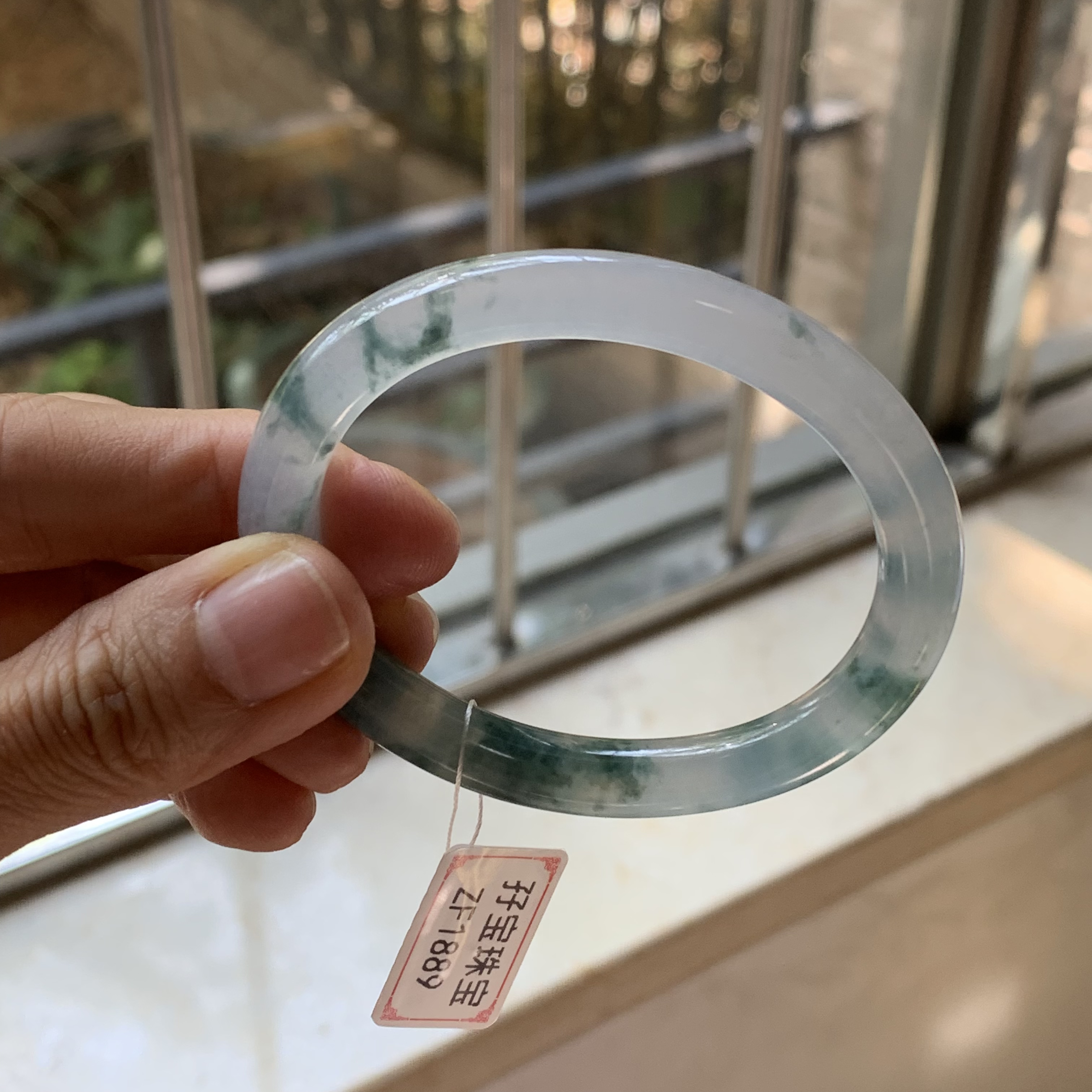 52圈精品贵妃短径42.6天然缅甸翡翠A货高冰飘花起荧光手镯无裂