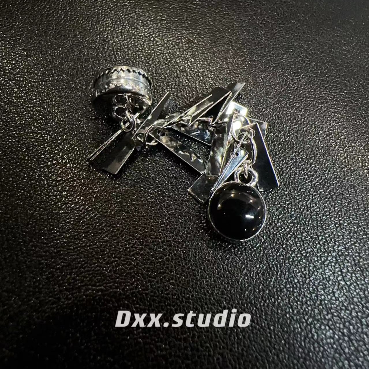 DXX小晰饰品-新品-磁吸耳饰30110