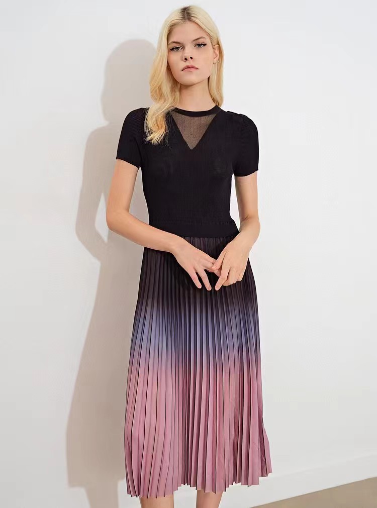 （2199-3999）图片衣服仅参考.非购买实物.主播说的价格不包含邮费