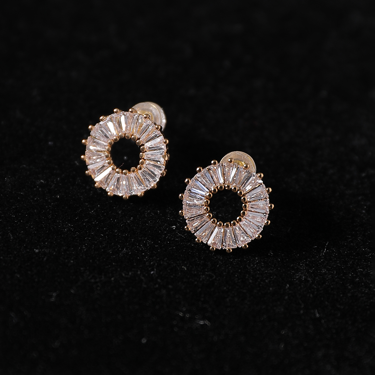 铜合金锆石耳饰 KA系列someting sparkly 轻奢精致耳钉 K11Z