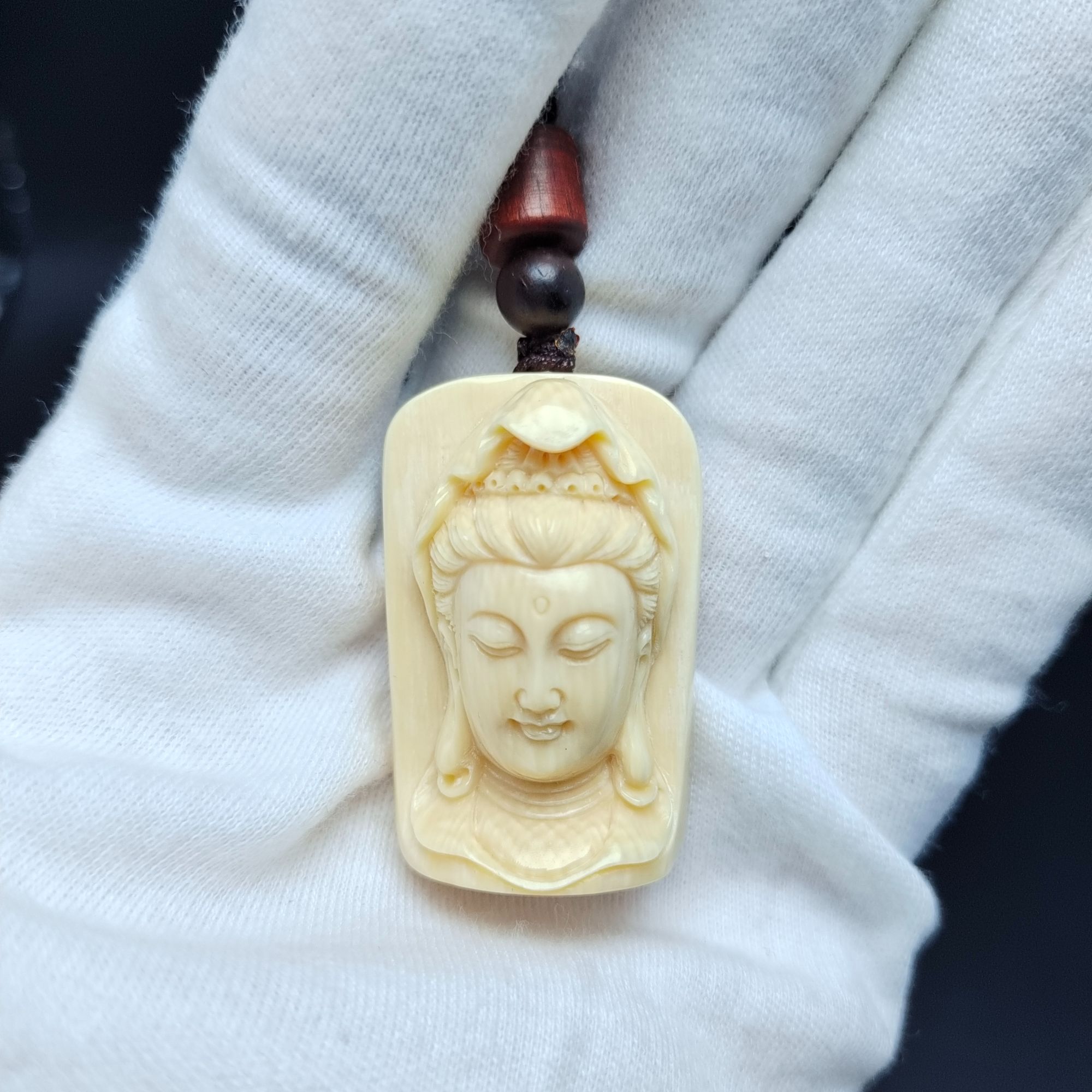 【猛犸兄弟】DD0031猛犸牙手工雕刻观音吊坠冰料猛犸牙雕刻件把件