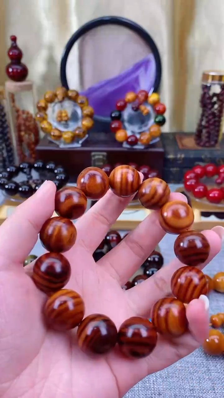 【闪购商品】非洲黄花梨手串/手链1.8