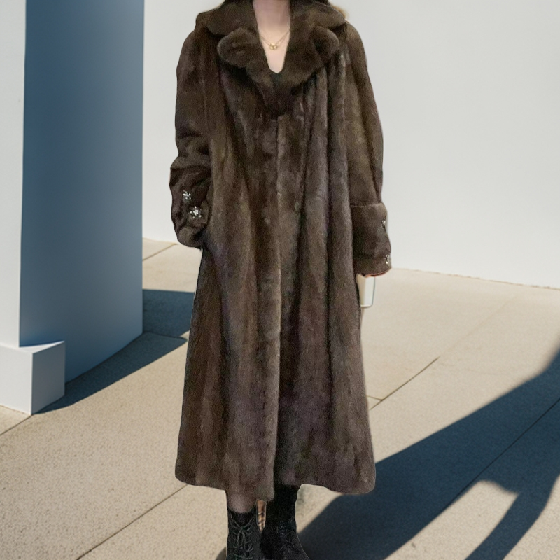 17秋冬进口水貂时尚女款西装领水钻折袖纯色长款女款大衣