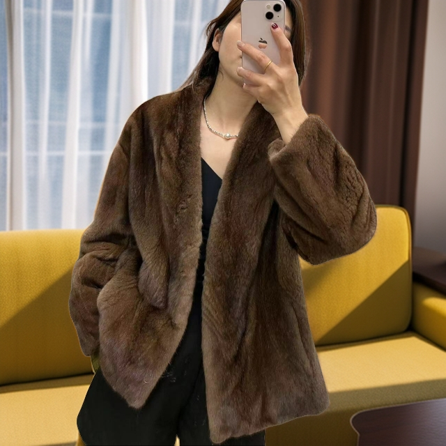 反季捡漏款149纯色V领短款防风袖水貂时尚气质百搭女装外套