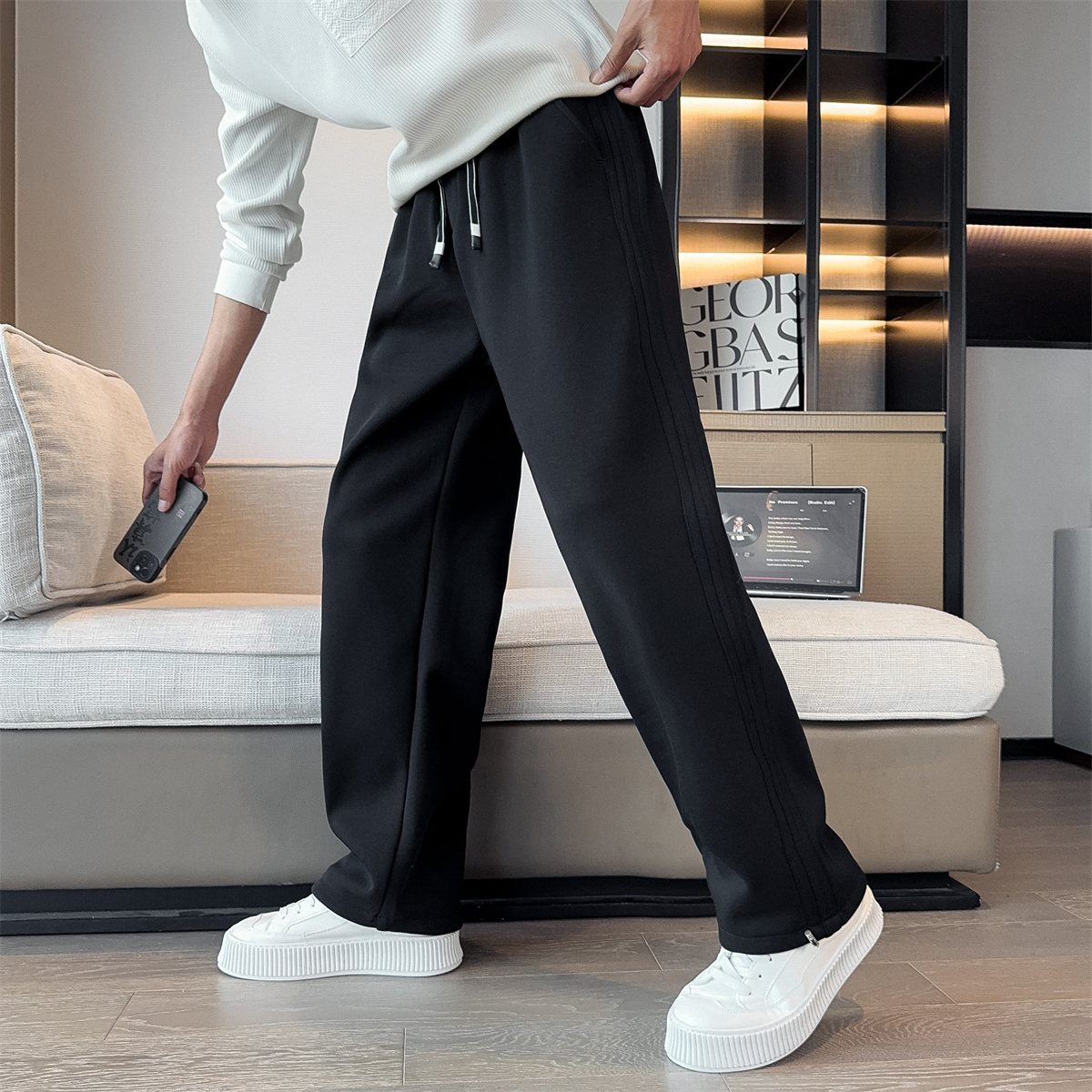 裤子男款秋冬款2024男士加绒加厚裤子纯色休闲裤潮运动卫裤直筒裤