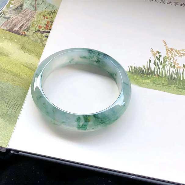 翠玉蝉翡翠手镯定制（勿拍）