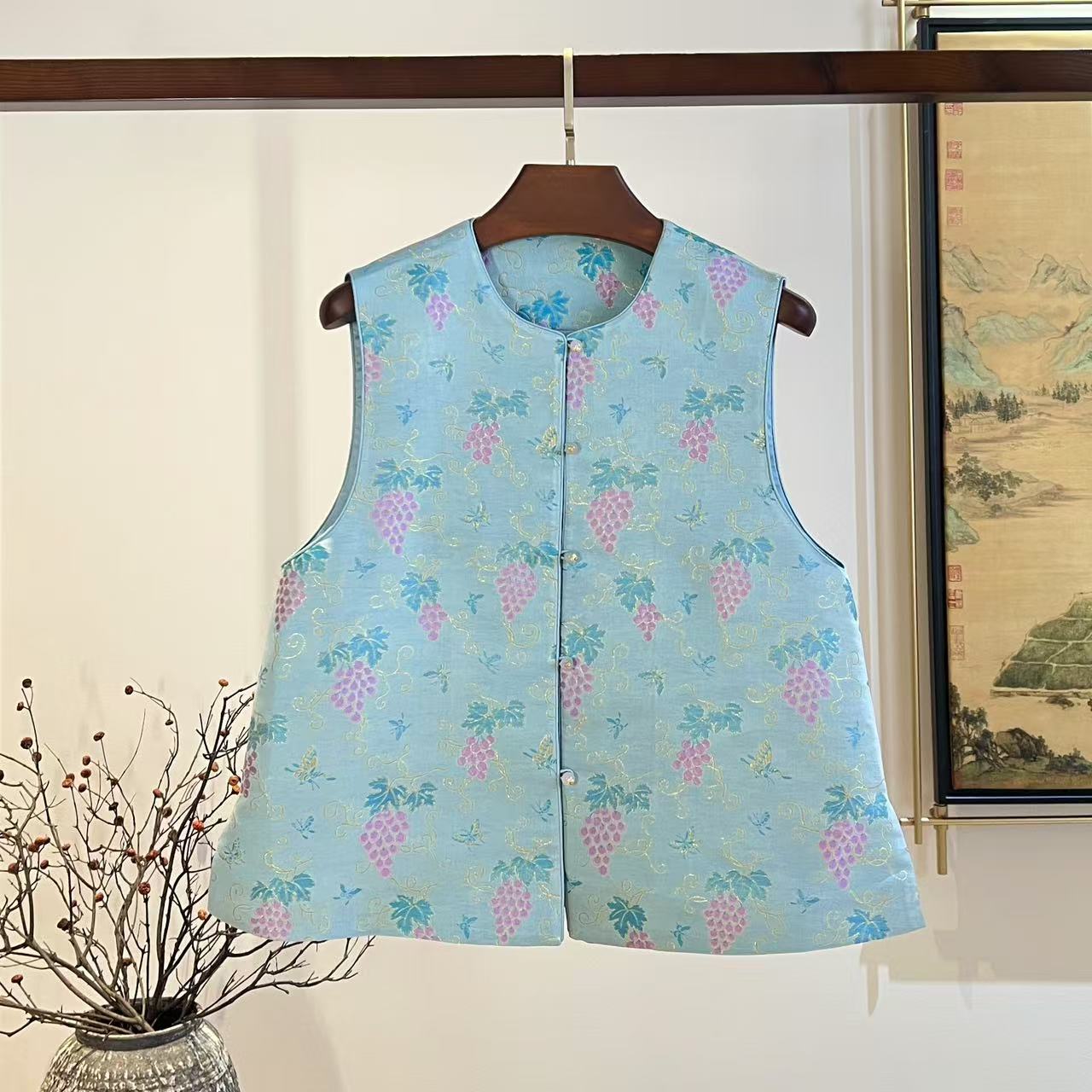 PM  葡萄中式国风马甲 NC1D1161