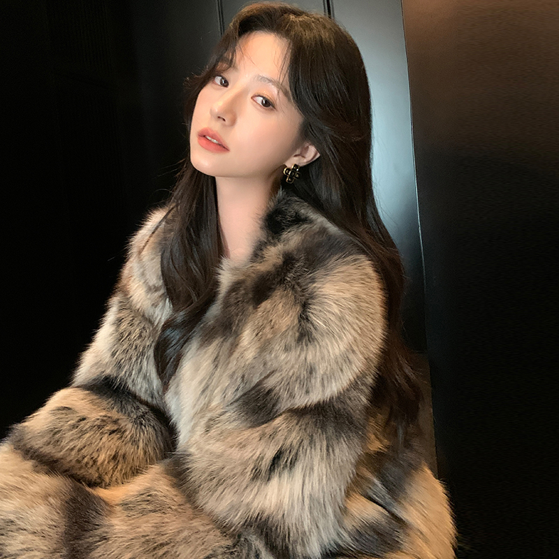 米汤家黑莓缪斯海宁年轻狐狸毛皮草2025新款冬皮毛一体真毛毛外套