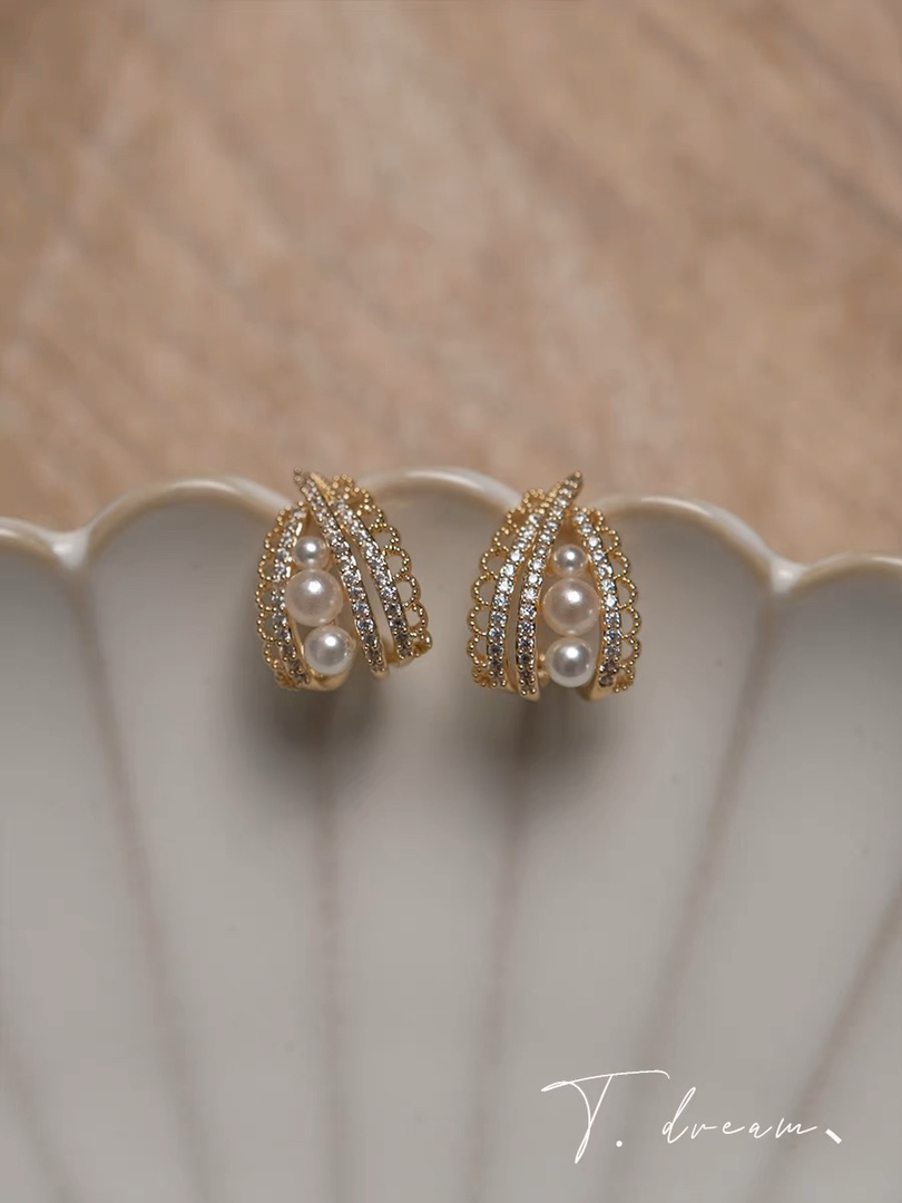 铜合金耳饰 卡斯帕仿珍珠耳环女小众高级无耳洞耳夹法式复古宫廷