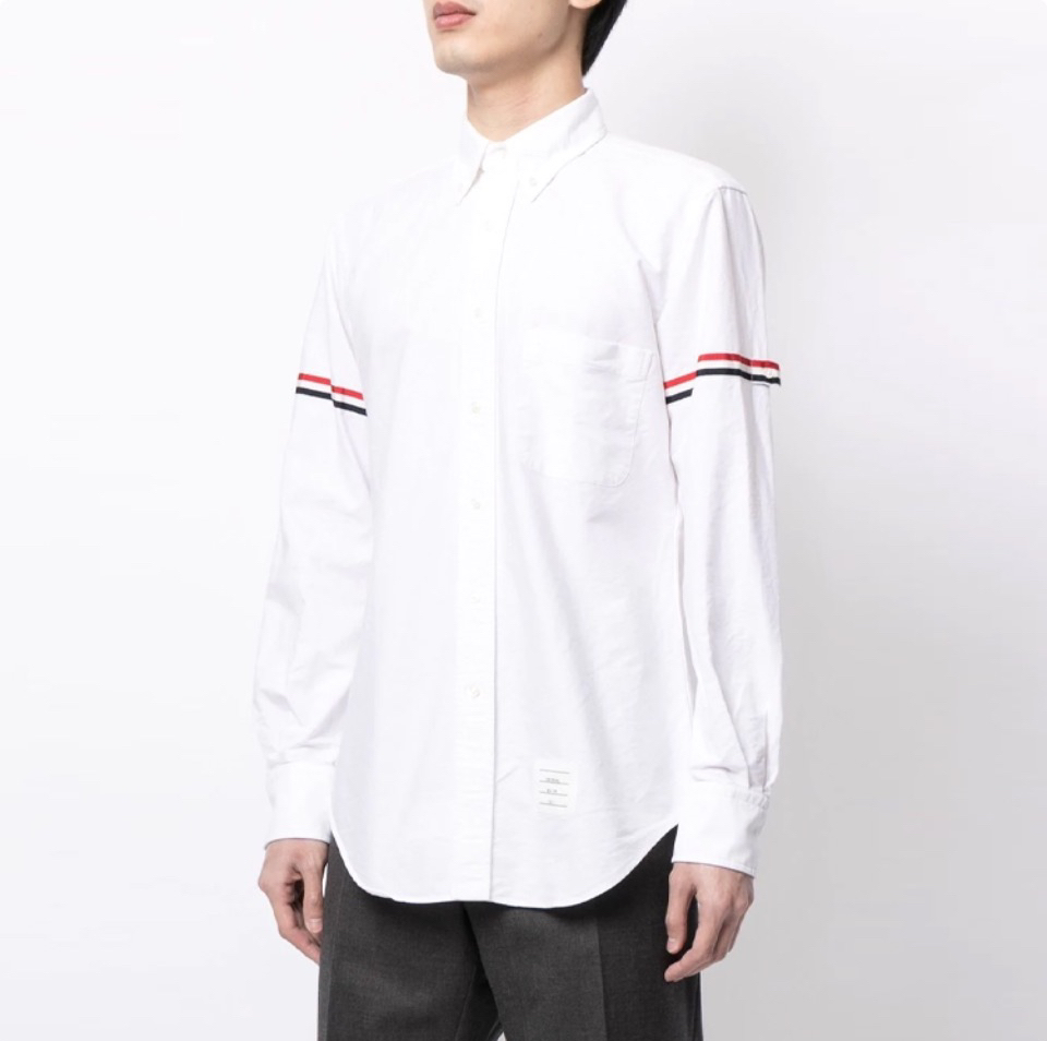 全新未使用 ThomBrowne TB 经典袖标白色牛津衬衫 男女同款