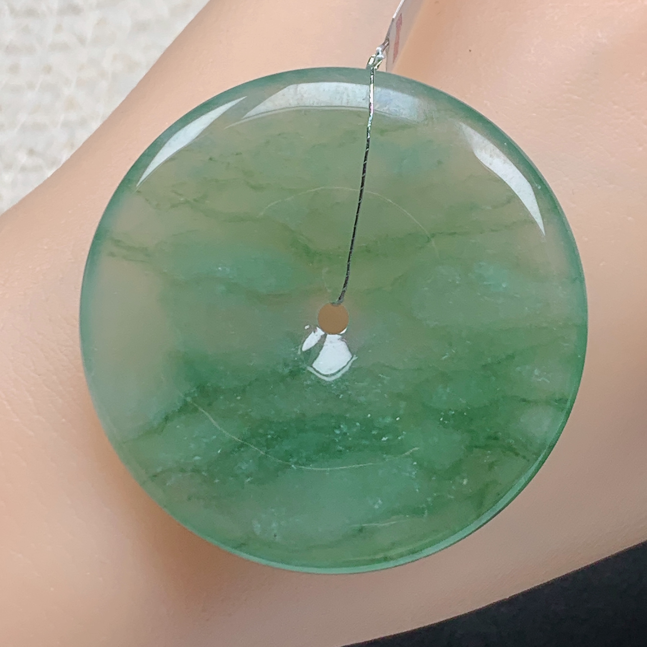 缅甸天然翡翠A货冰种飘绿大平安扣吊坠