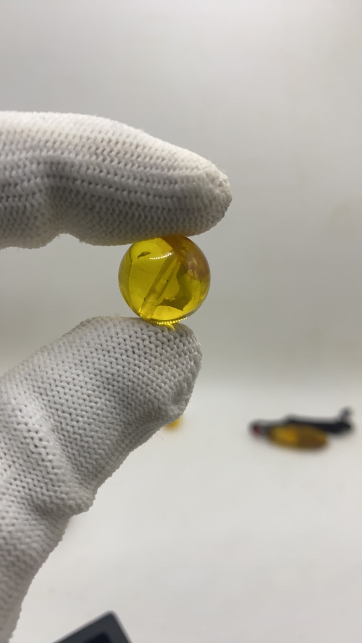 天然琥珀金珀圆珠
